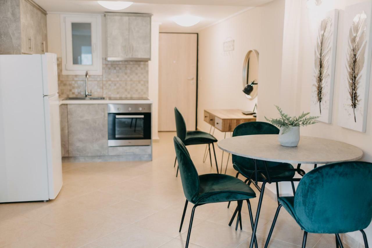 Best House, Central Luxury Apartment, Agiou Nikolaou, Patra ภายนอก รูปภาพ