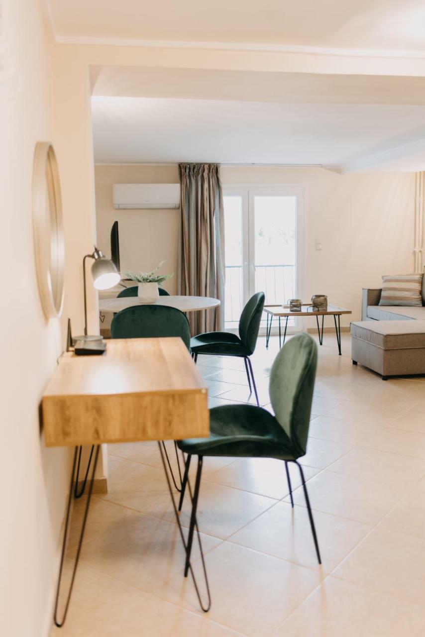 Best House, Central Luxury Apartment, Agiou Nikolaou, Patra ภายนอก รูปภาพ
