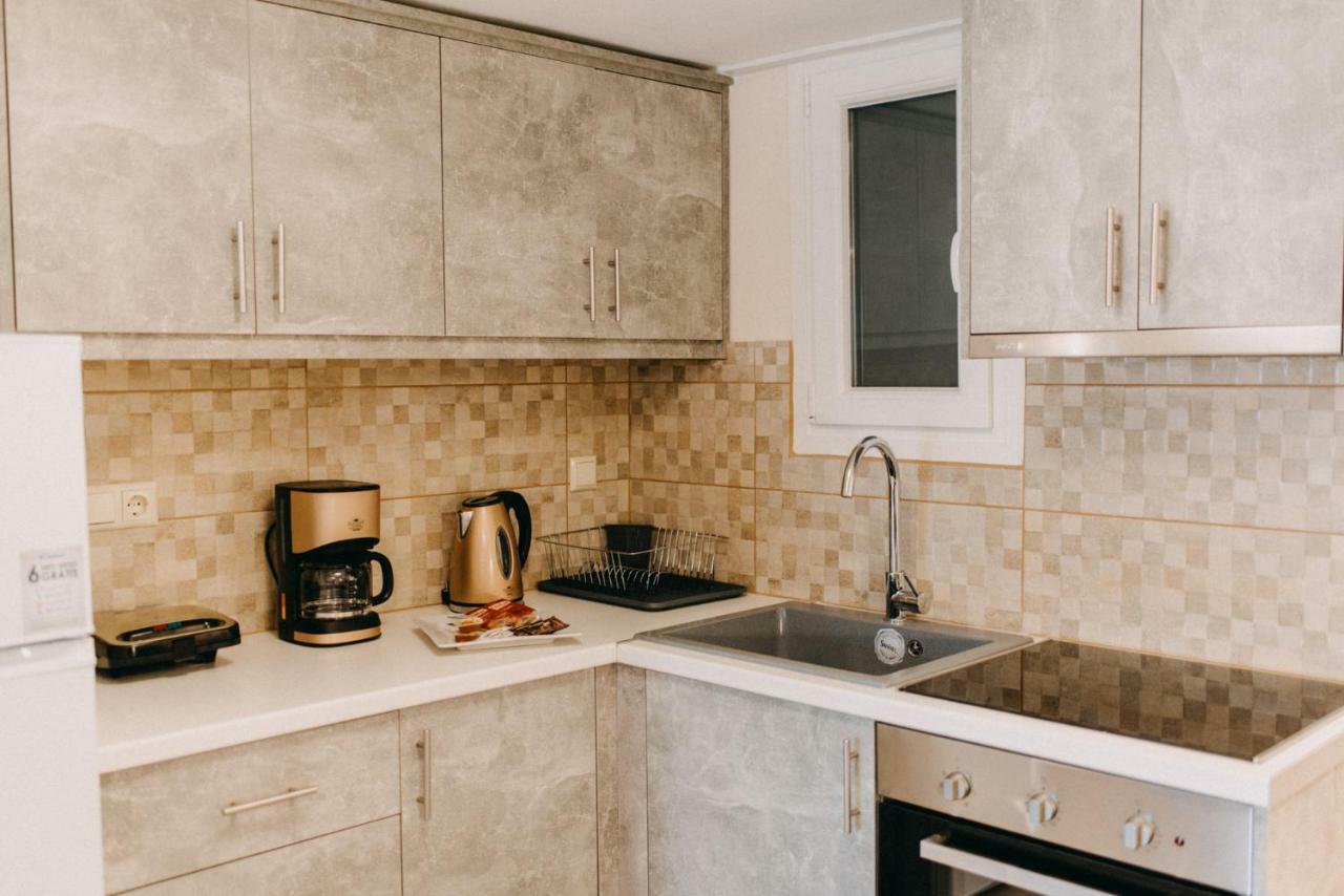 Best House, Central Luxury Apartment, Agiou Nikolaou, Patra ภายนอก รูปภาพ
